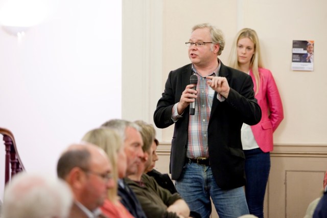 Andy-Newman-38-Degrees copyright Ludovic des Cognets.